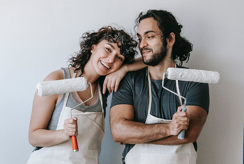 MAn in friend zone scared to lose her if he tells her how he feels